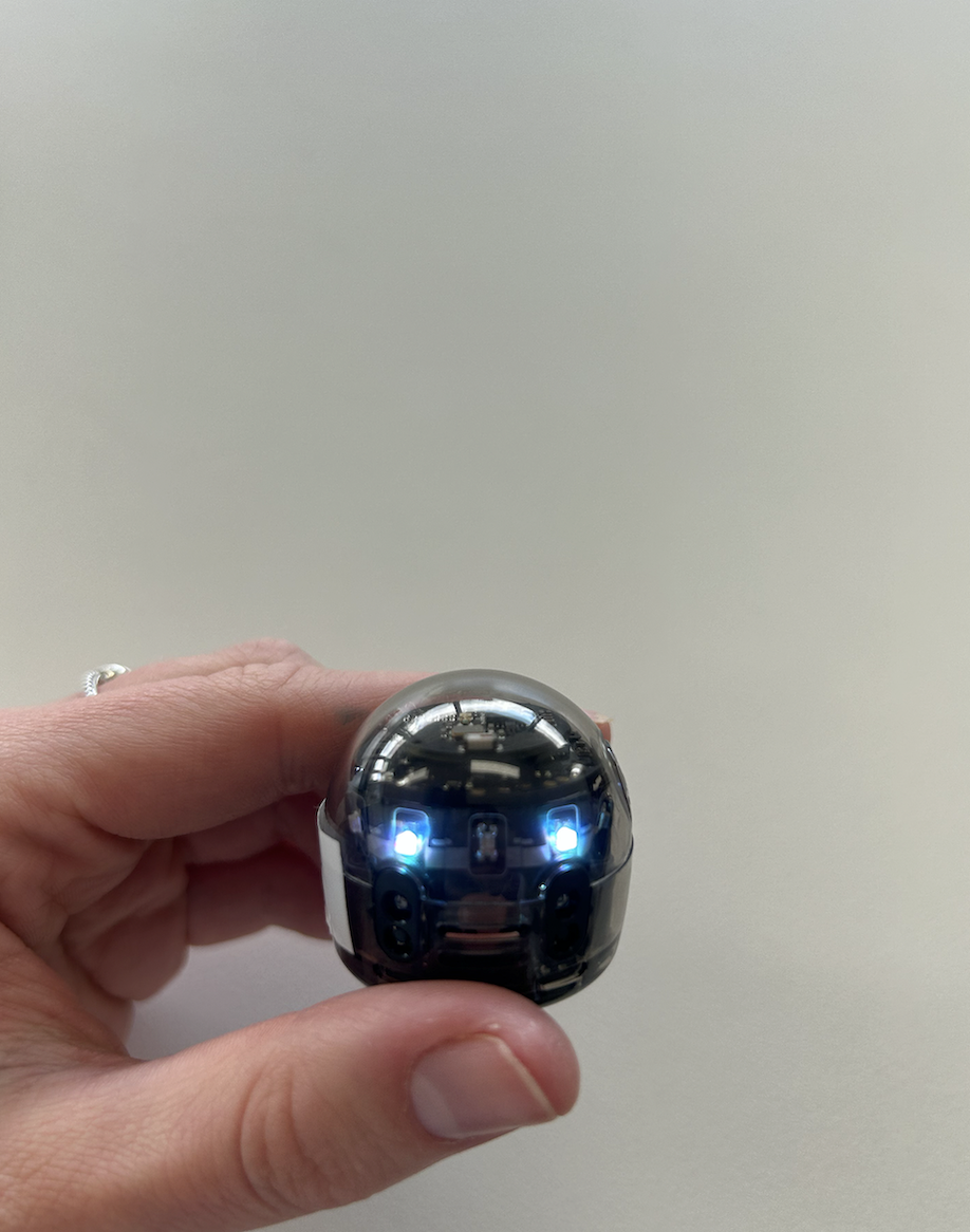 Hands On With the Ozobot Evo
